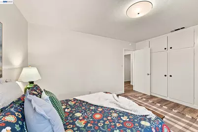 158 Via Bolsa, San Lorenzo, CA 94580 - Photo 17