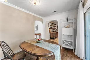 11707 Garrick Ave, Lakeview Terrace (los Angeles), CA 91342 - Photo 7