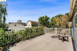 11707 Garrick Ave, Lakeview Terrace (los Angeles), CA 91342 - Photo 19