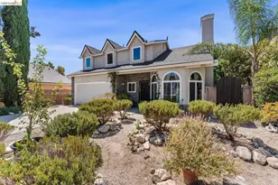 11707 Garrick Ave, Lakeview Terrace (los Angeles), CA 91342 - Photo 1