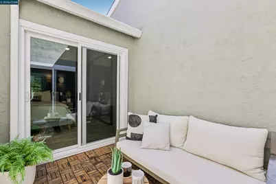 4893 Shadowfalls Dr, Martinez, CA 94553 - Photo 43