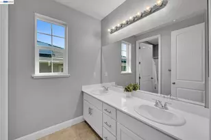 2737 Rio Seco Dr, Bay Point, CA 94565 - Photo 29