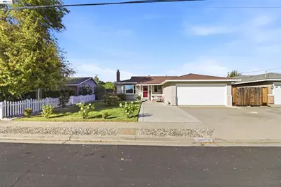 36054 Rosewood Dr, Newark, CA 94560 - Photo 3