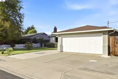 36054 Rosewood Dr, Newark, CA 94560 - Photo 9
