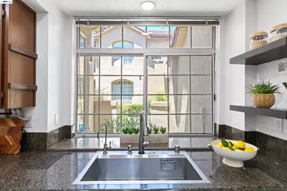 7722 Chantilly Dr, Dublin, CA 94568 - Photo 9