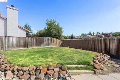 428 Brookside Ct, Antioch, CA 94509 - Photo 41