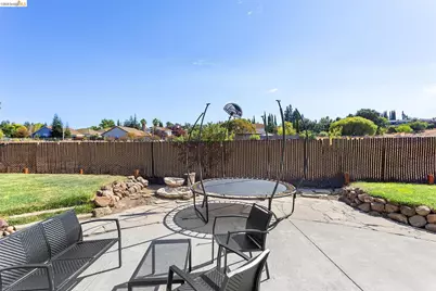 428 Brookside Ct, Antioch, CA 94509 - Photo 45