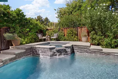 689 Summerwood Dr, Brentwood, CA 94513 - Photo 33