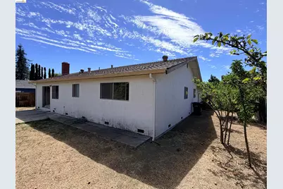 119 Clear Creek Ct, Martinez, CA 94553 - Photo 41