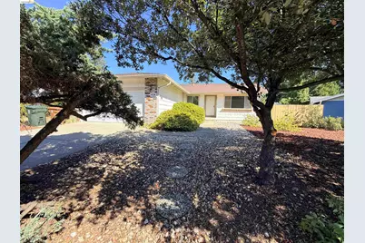 119 Clear Creek Ct, Martinez, CA 94553 - Photo 5
