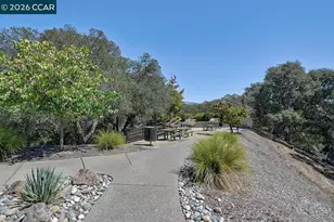 506 Quail Hill Ct, Walnut Creek, CA 94595 - Photo 51