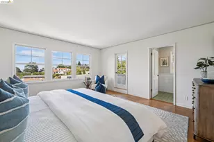 5235 Harbord Dr, Oakland, CA 94618 - Photo 29