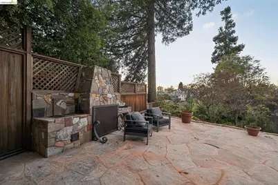 5235 Harbord Dr, Oakland, CA 94618 - Photo 73
