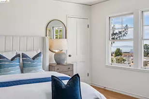 5235 Harbord Dr, Oakland, CA 94618 - Photo 35