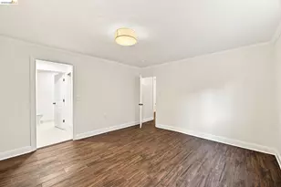 1324 Fitzgerald St, Oakland, CA 94608 - Photo 39