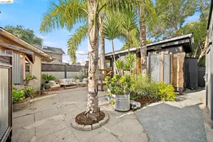 1324 Fitzgerald St, Oakland, CA 94608 - Photo 55