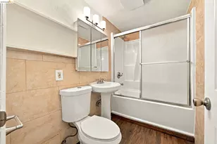 1324 Fitzgerald St, Oakland, CA 94608 - Photo 35
