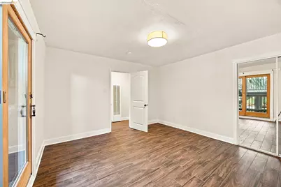 1324 Fitzgerald St, Oakland, CA 94608 - Photo 49