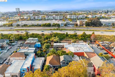 1324 Fitzgerald St, Oakland, CA 94608 - Photo 83