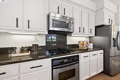 8307 Saturn Park Dr, San Ramon, CA 94582 - Photo 17