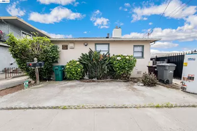 3019 Florida St, Oakland, CA 94602 - Photo 1