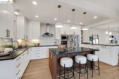 935 Grizzly Peak Blvd, Berkeley, CA 94708 - Photo 11