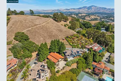20 Northridge Ln, Lafayette, CA 94549 - Photo 69