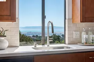 14 Hillcrest Ct, Oakland, CA 94619 - Photo 23