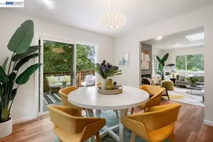 6625 Thornhill Dr, Oakland, CA 94611 - Photo 7