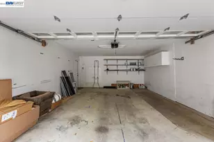 6625 Thornhill Dr, Oakland, CA 94611 - Photo 31