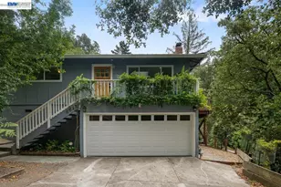 6625 Thornhill Dr, Oakland, CA 94611 - Photo 1
