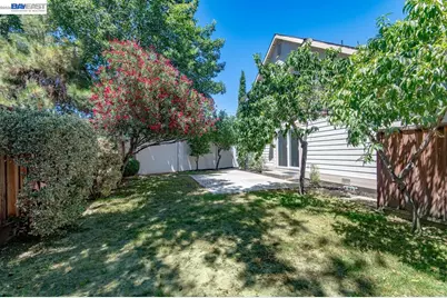 282 Del Valle Ct, Pleasanton, CA 94566 - Photo 39