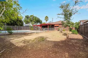 1193 Almendra Ct, Concord, CA 94518 - Photo 31
