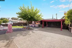 1193 Almendra Ct, Concord, CA 94518 - Photo 5