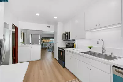 1193 Almendra Court, Concord, CA 94518 - Photo 15