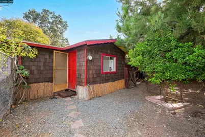 1193 Almendra Court, Concord, CA 94518 - Photo 29