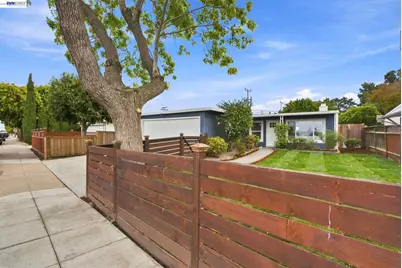 1432 Lodi Ave, San Mateo, CA 94401 - Photo 5