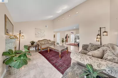 2106 Grackle Ct, Union City, CA 94587 - Photo 5