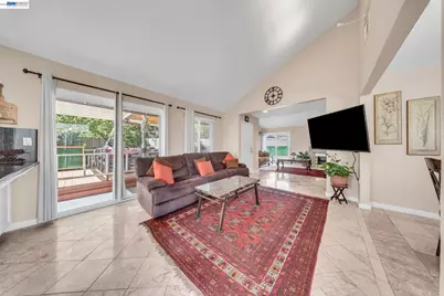 2106 Grackle Ct, Union City, CA 94587 - Photo 7