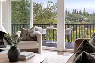 5949 Alhambra Ave, Oakland, CA 94611 - Photo 9