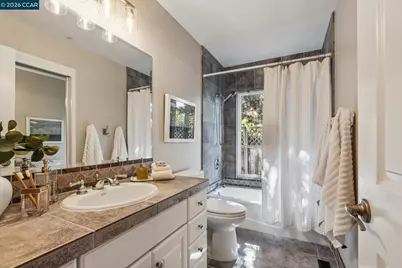 139 Hodges Dr, Moraga, CA 94556 - Photo 27