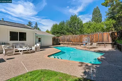 139 Hodges Dr, Moraga, CA 94556 - Photo 31