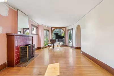 2144 Oregon St, Berkeley, CA 94705 - Photo 9