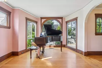 2144 Oregon St, Berkeley, CA 94705 - Photo 5