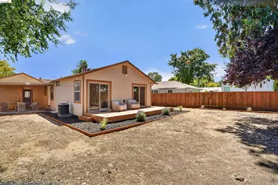 212 Babette Ct, Pleasant Hill, CA 94523 - Photo 21
