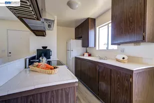 34848 Starling Dr, Union City, CA 94587 - Photo 19