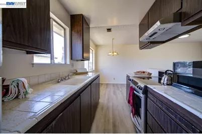 34848 Starling  Drive #4, Union City, CA 94587 - Photo 21