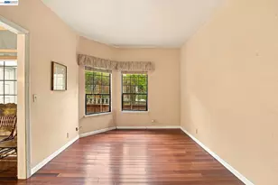 4934 Stoneridge Rd, Oakland, CA 94605 - Photo 7