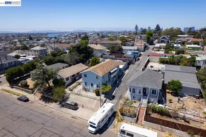 1723 21st Ave, Oakland, CA 94606 - Photo 13