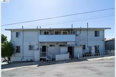 1723 21st Ave, Oakland, CA 94606 - Photo 1